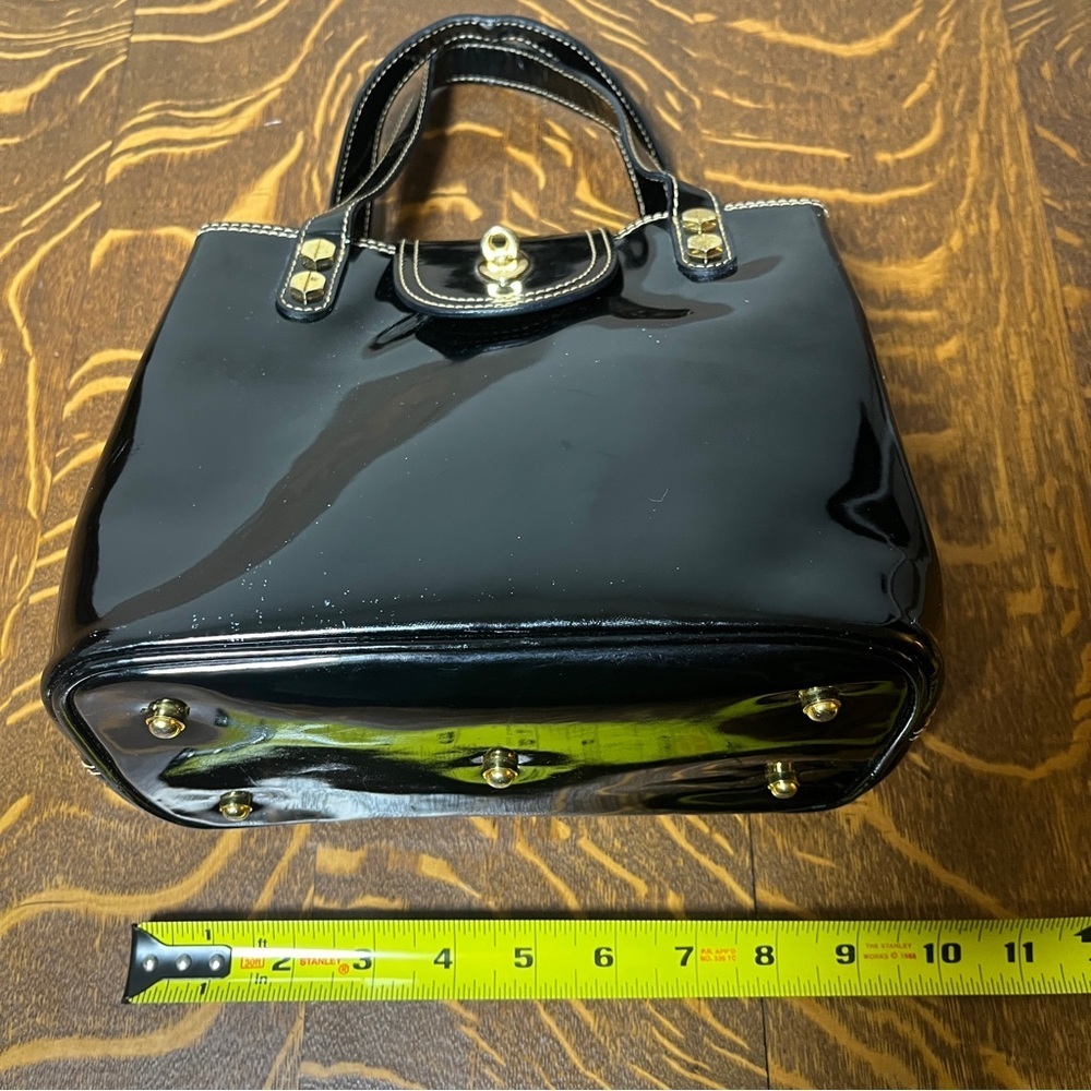 Eric Javits Squishee Black Patent Tote with Gold Hardware - Picture 5 of 9